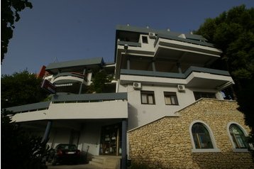 Montenegro Privát Ulcinj, Esterno